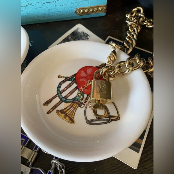 RARE GUCCI Equestrian Bone China Trinket Dishes Plates Designer Hone Decor GG - Picture 8 of 10